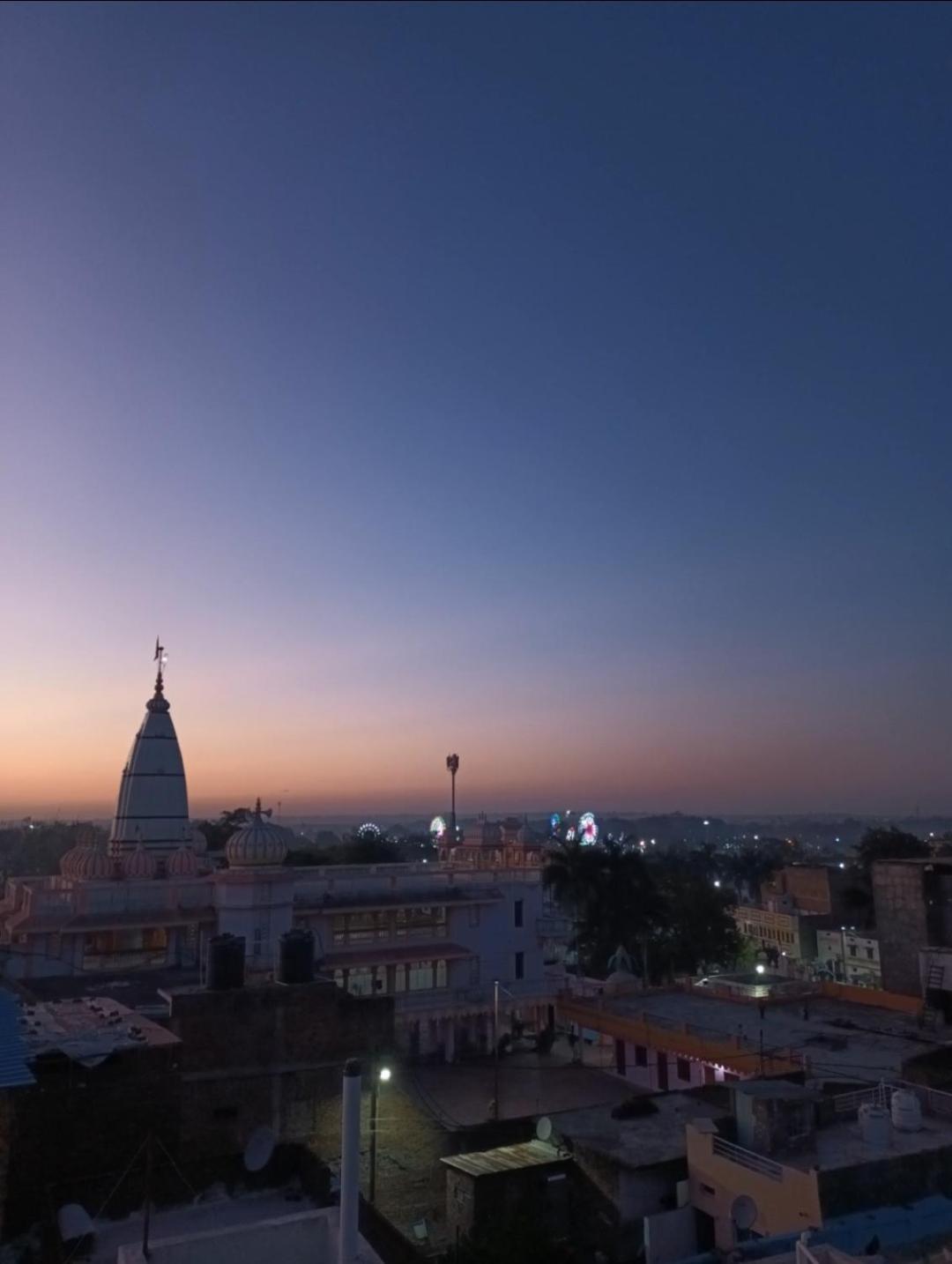 Anand Yatri Grah - Home Stay, Ujjain Exterior photo