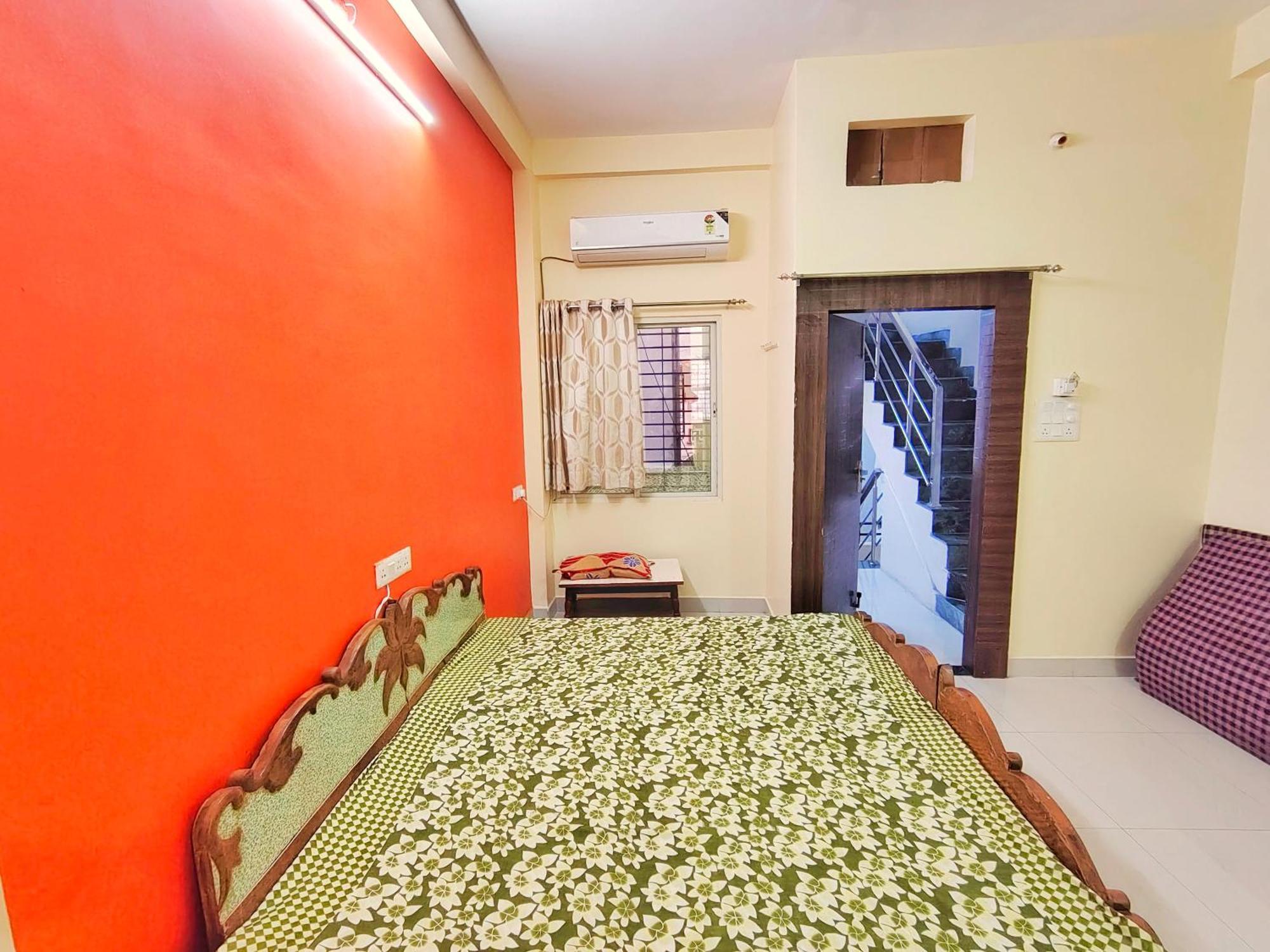Anand Yatri Grah - Home Stay, Ujjain Exterior photo