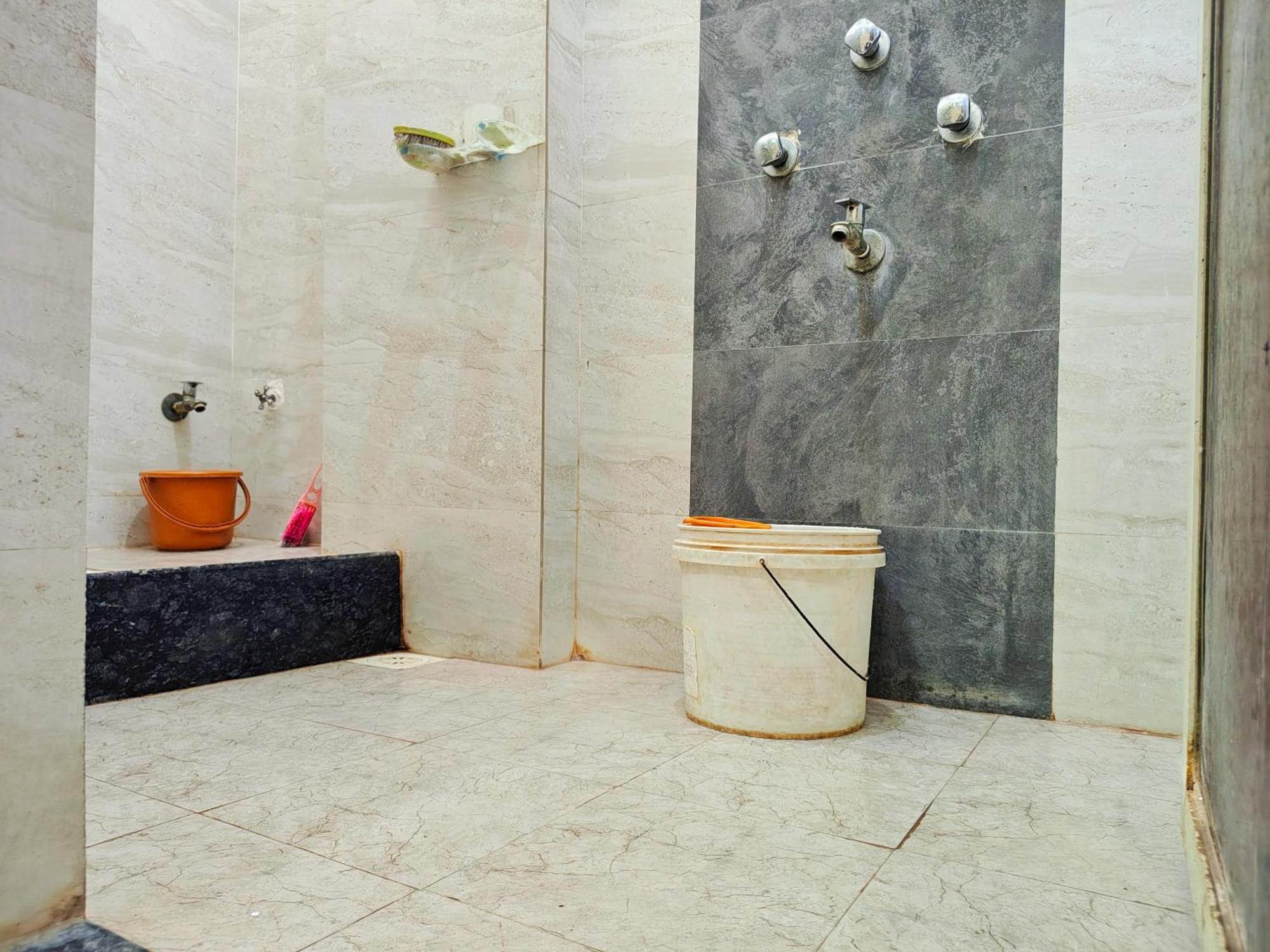 Anand Yatri Grah - Home Stay, Ujjain Exterior photo