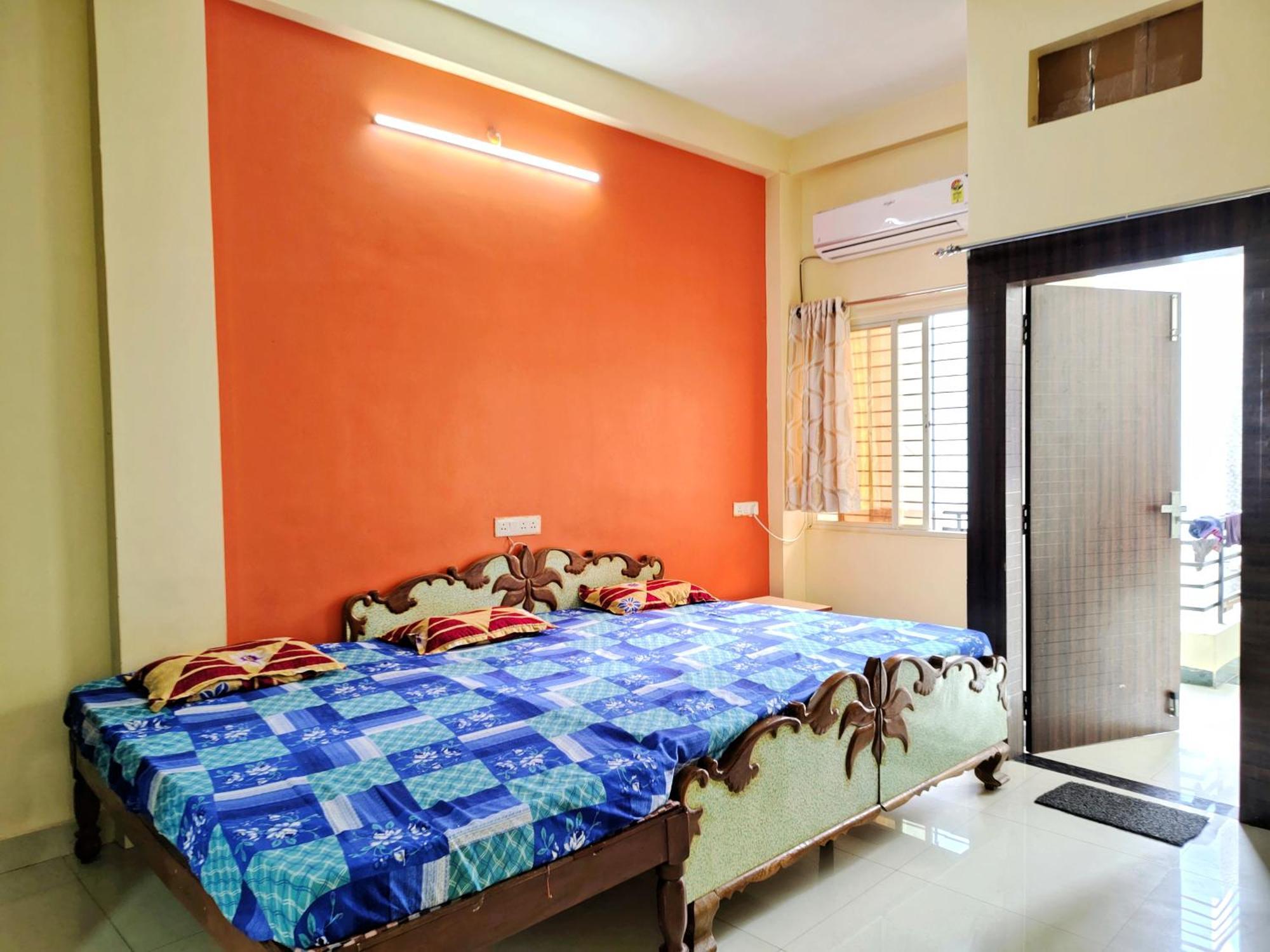 Anand Yatri Grah - Home Stay, Ujjain Exterior photo