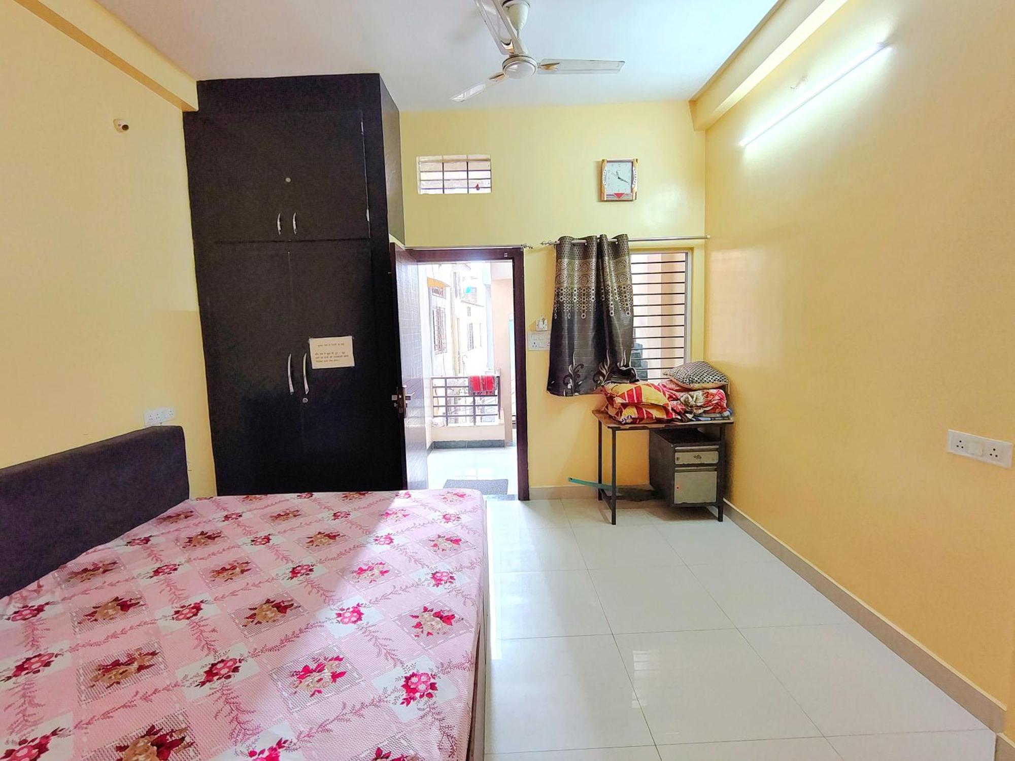 Anand Yatri Grah - Home Stay, Ujjain Exterior photo